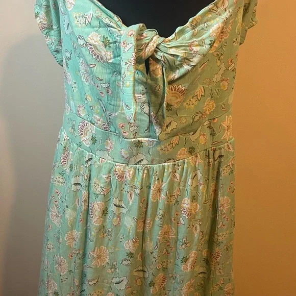 Torrid Mint Floral Off-Shoulder Maxi Dress - Picture 4 of 4